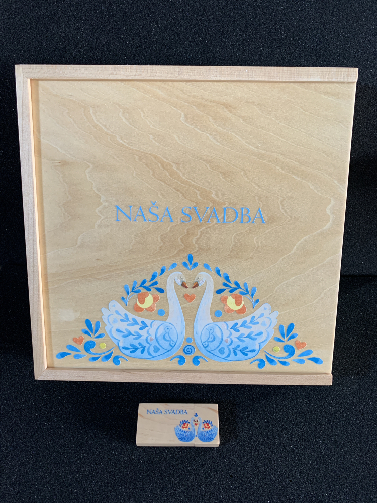 SET "Naša svadba" LABUTE: USB + krabička XXL drevo