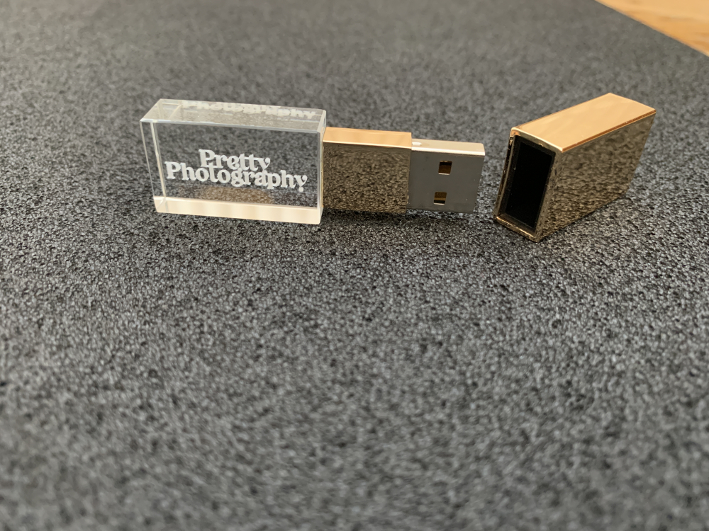 USB KRYSTAL sklo/kov "Pretty Photography" 2.0 - 3.0 zlatý
