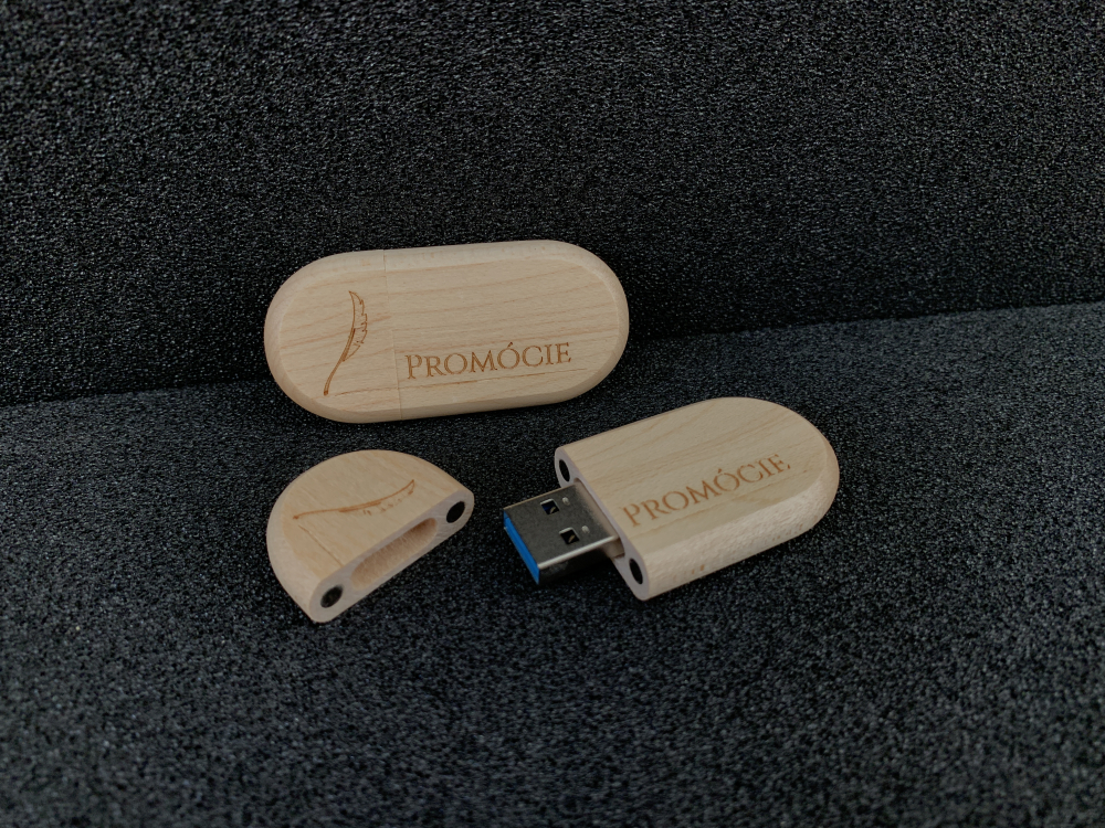USB "PROMÓCIE" 2.0/3.0, javor