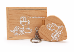 Sada USB "Prv� sv�t� prij�manie" kalich s �aliami, srdce a mal� box